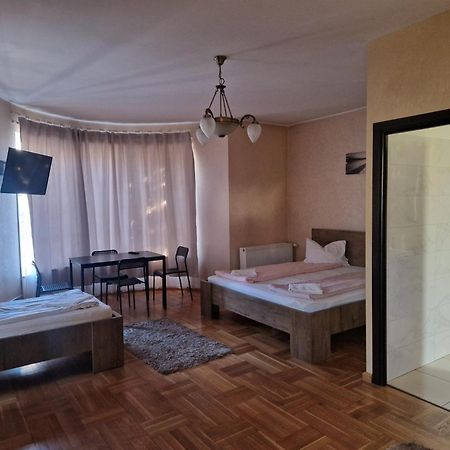 Bigcitty Rooms Cluj-Napoca Exterior photo